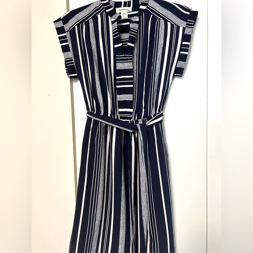 Monteau Causual Dress Size Small